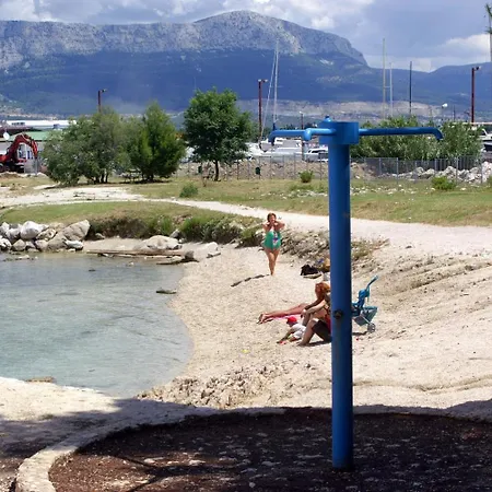 With Parking Space - 24252 شقة *