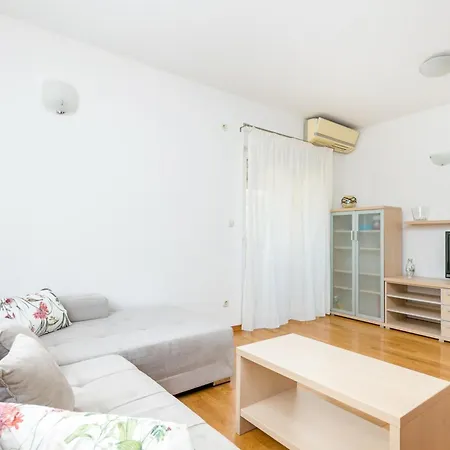 With Parking Space - 24252 سبليت